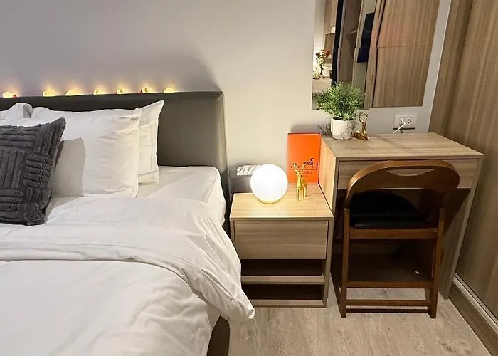 דירה 1 Bedroom Condo, Next To Bts Talat Phlu, 0 Meters, Near Iconsiam, Monthly Available בנגקוק